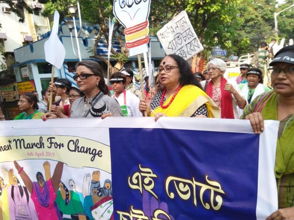 women_march_in_india_2