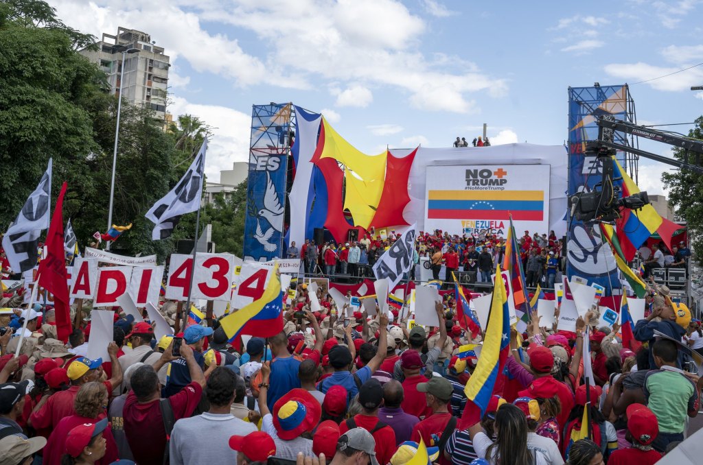 Venezuela-no-more-Trump-march-stage.jpg