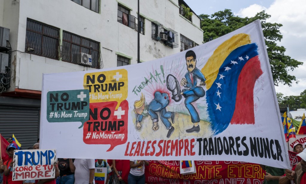 Venezuela-no-more-Trump-protest-Maduro-banner.jpg