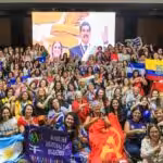 Women's brigades from 22 countries participate in a solidarity meet in Caracas in defense of Venezuela's sovereignty. Photo: Venezuelan Ministry of Women.