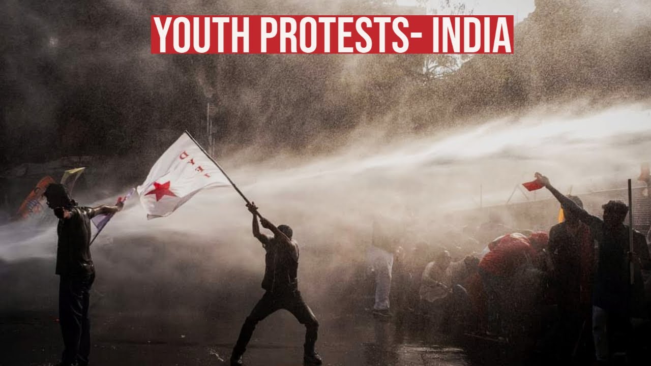 Police repress youth demonstration demanding jobs in India