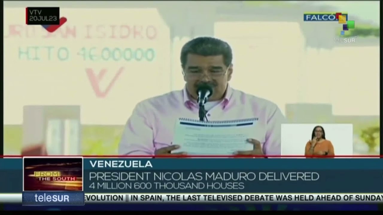President of Venezuela delivers housing number 4.6 million