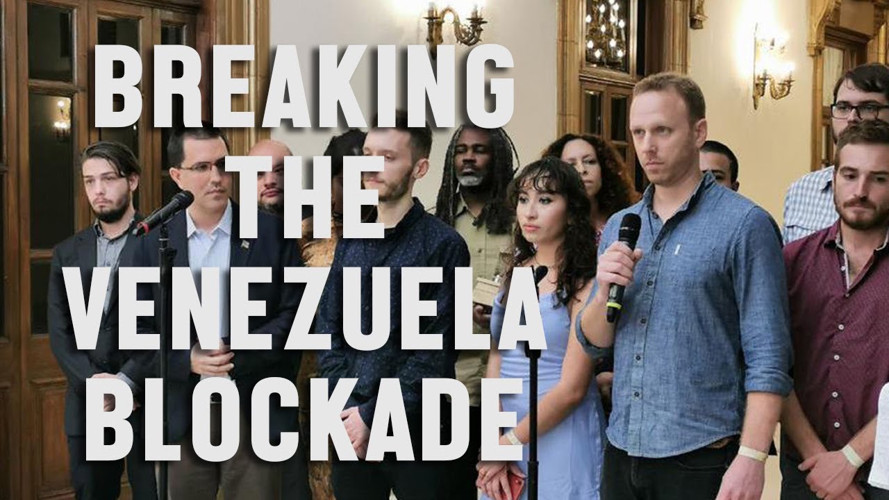 'Regime change begins at home' - Max Blumenthal speaks in Venezuelan presidential palace