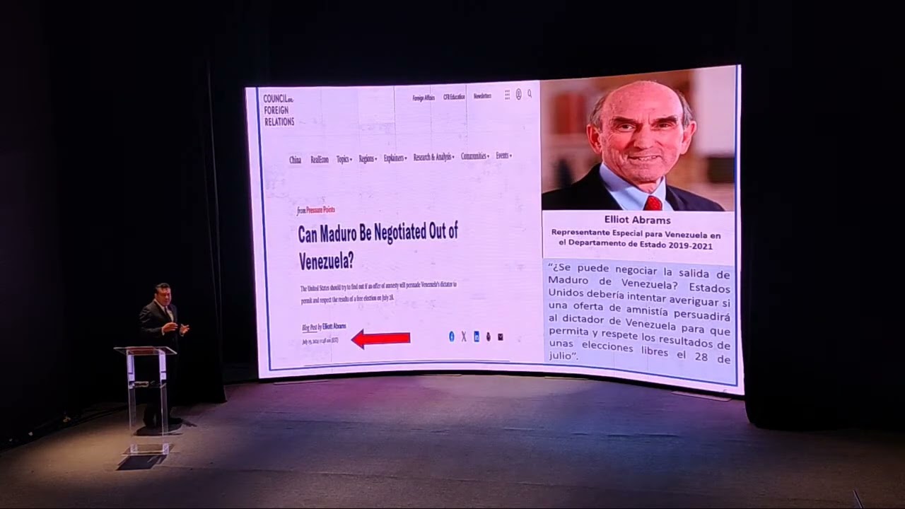 Samuel Moncada en foro "Intervención de EEUU en Sistema Electoral como forma de golpe de Estado"