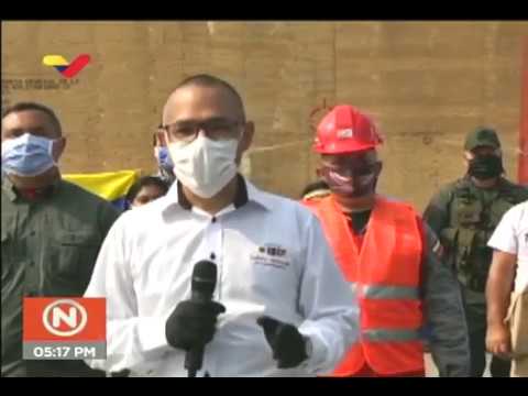 Reciben a la piedra Kueka a su llegada a Venezuela, en el puerto de Guanta (Anzoátegui)