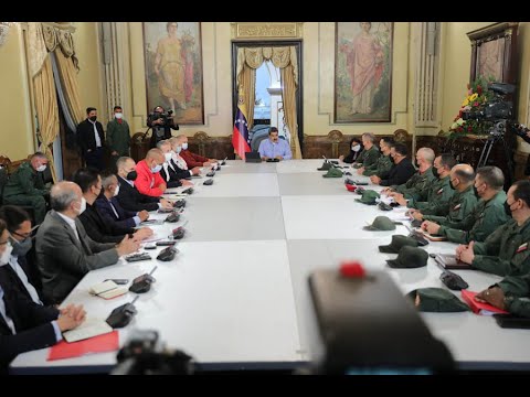 Maduro se reúne con Alto Mando, advierte de posible III Guerra Mundial y habla de reunión con EEUU