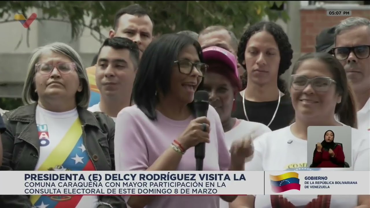 Delcy Rodríguez visita comuna con mayor participación y enlaza con rueda de prensa PSUV