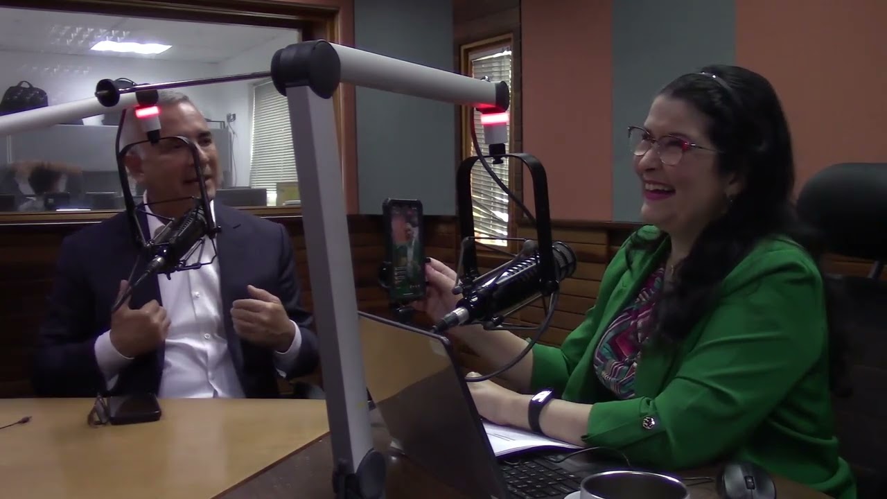 Mary Pili Hernández entrevista Freddy Bernal