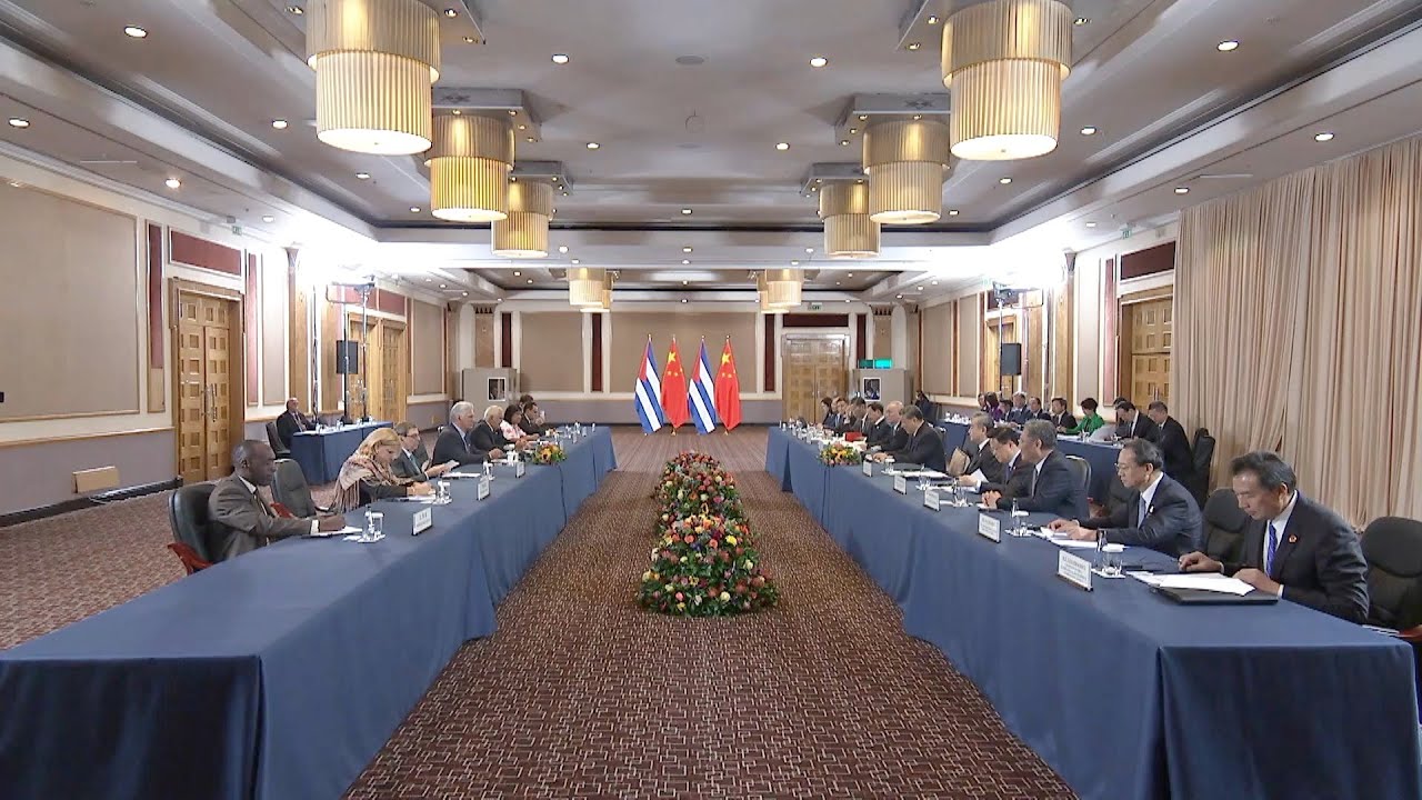 Xi pledges special friendly relationship between China and Cuba