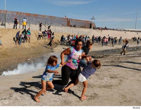 1125-caravan-tear-gas-reuters-4