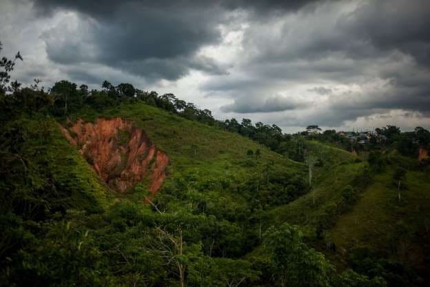 77f6bb68-ef61-4653-8577-8f1c52df51e7-1596-0000023ec411de47