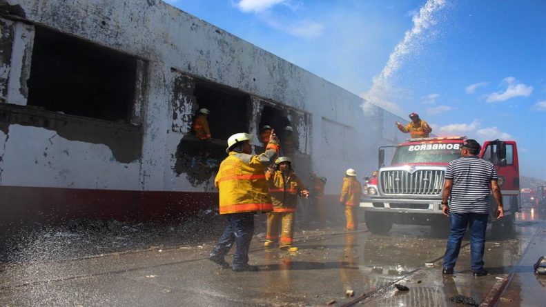 D0bc-ExXQAAtTAr_1366x768