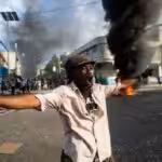 d2f53waxcaanuvw.jpg_1718483346