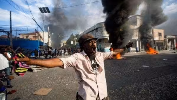 d2f53waxcaanuvw.jpg_1718483346