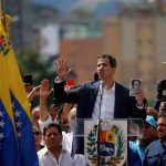 guaido-ap_19023672074432-1140x684