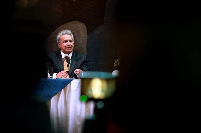 leninmoreno-96e0da30c265c71979a6e269aeedec65-1200x800