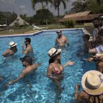 Venezuela_Wedding_Amid_Crisis_09514_14837416_ver1.0_640_360