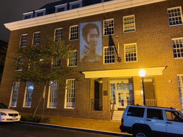 58376067_274609120108783_520591053212876800_n