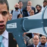 Nota-sobre-los-gallos-de-Guaidó