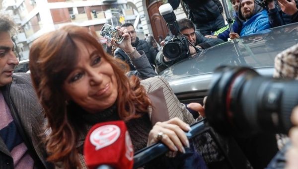 former_president_cristina_fernandez_leaving_her_home_in_buenos_airesx_argentinax_aug__13x_2018_.jpg_1718483346