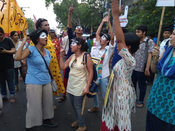 women_march_in_india_5