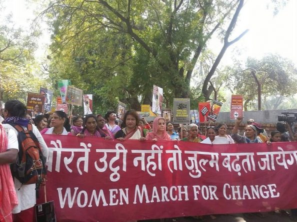 women_march_in_india_8