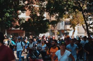 85063267-71B3-444D-AFF5-6108FDD44CCF