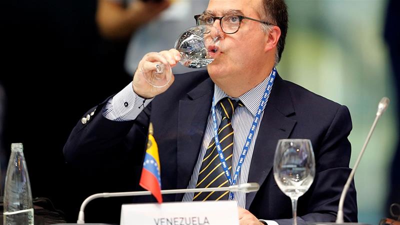 030283f6c1684cdbb8133a0142b6440e_18