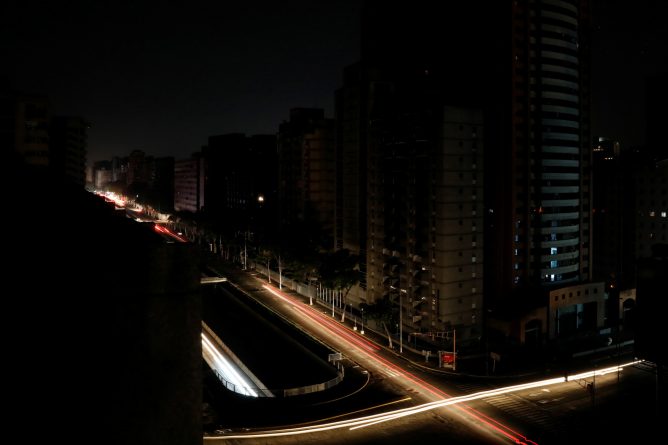 5cee7c1ce9180f50198b4567