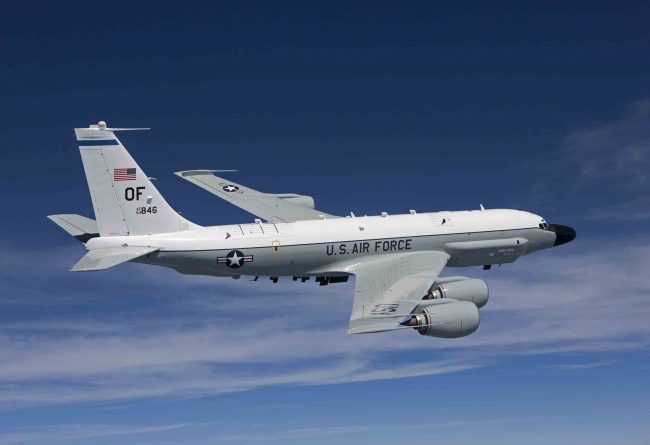 Air-Seeker-RC-135