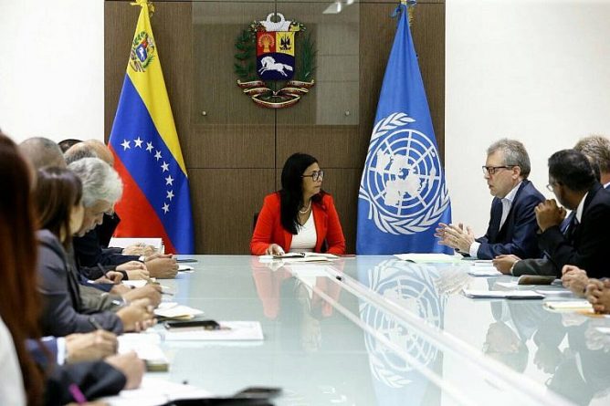 D89gduqXoAET4Bl-768x512