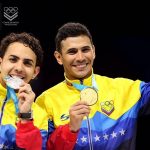 EBPpX6dXkAMSwDf-768x512