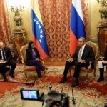 photo5109791067171039323-800x445