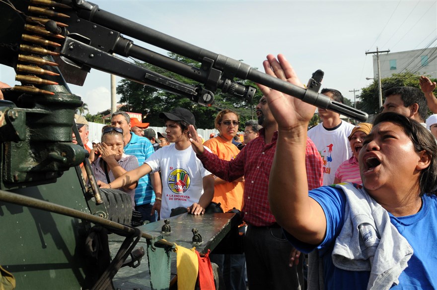 ss-090629-honduras-05.fit-880w