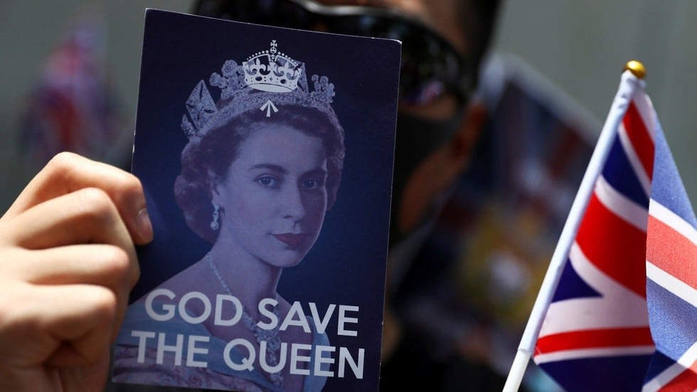 5d7dee0885f5403446111a4a