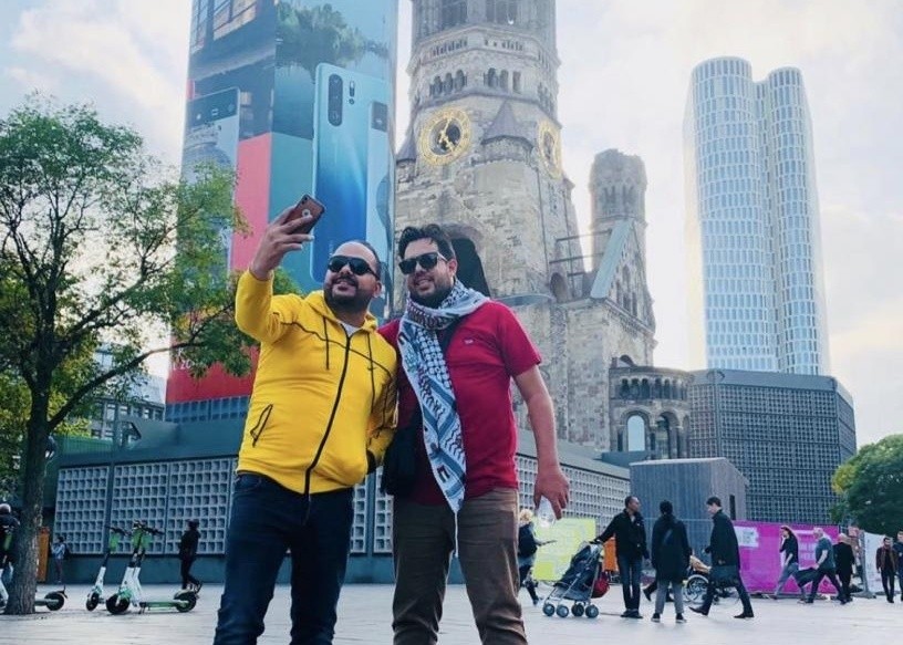 5d8b262227f7c3353a37c075