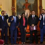 mesadialogobertuchi_we51841568832948-768x512