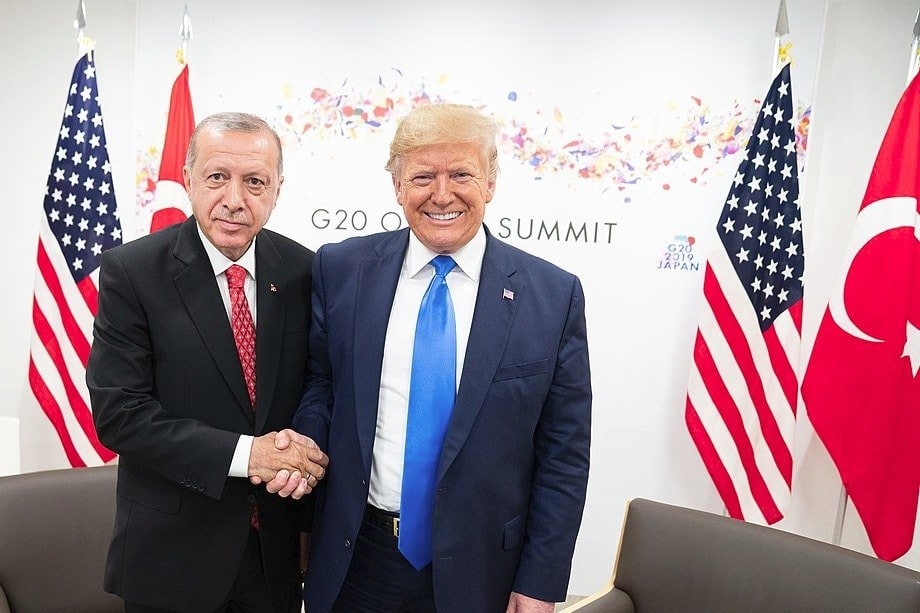 1024px-President_Trump_at_the_G20_48162426771