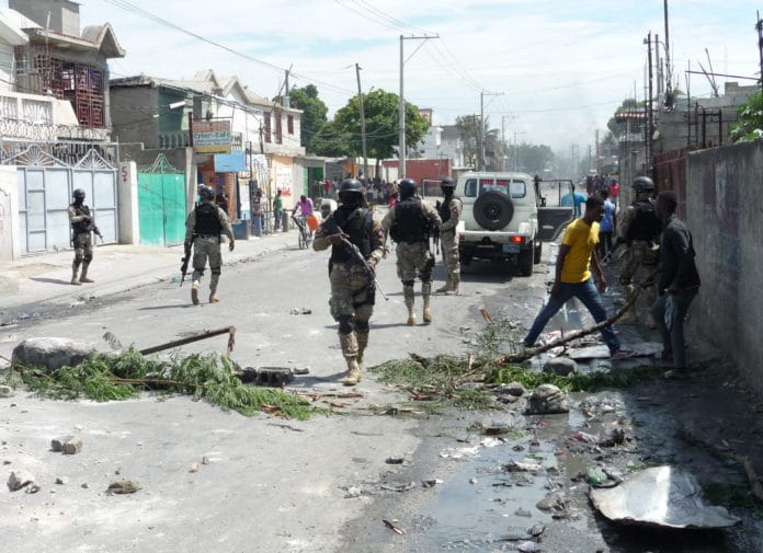 2019-09-30-Operasyon-Cheche-Jovenel-in-PAP-by-Kim-Ives-4-e1570075764924-696x505
