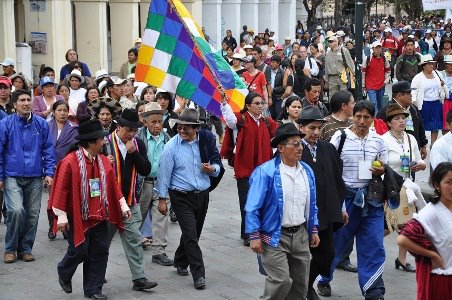 Marcha Ecuador-743447