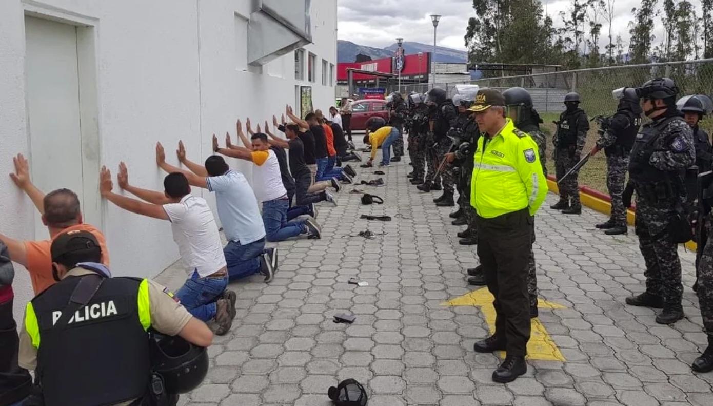 Screenshot at 00-38-02