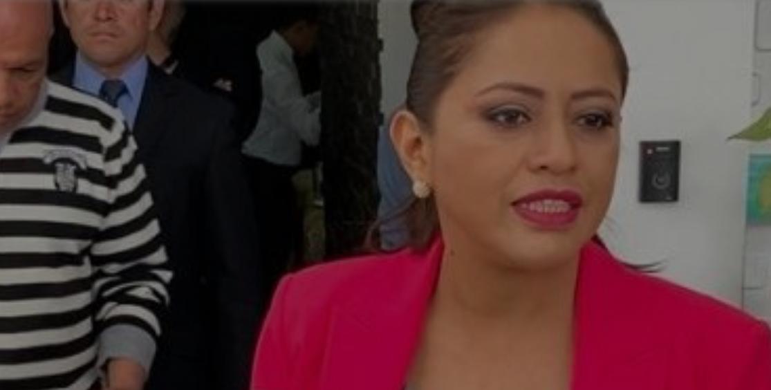 Screenshot at 23-24-50