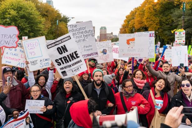 chicago_strike_image_850_567