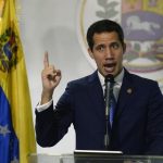 guaido1_crop1569942702009.jpg_1881469320-1816123-803x500