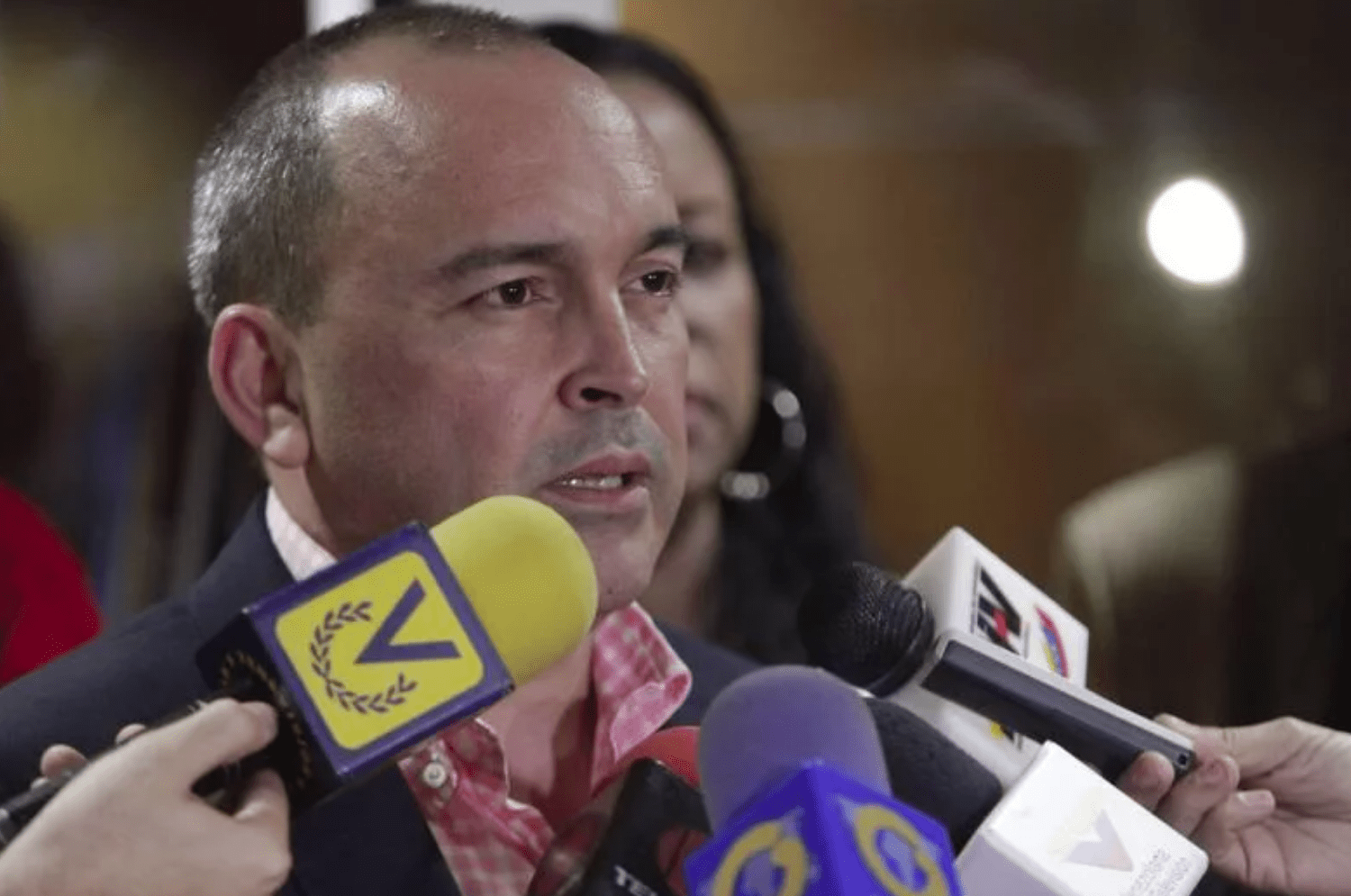 Screenshot at 00-32-11