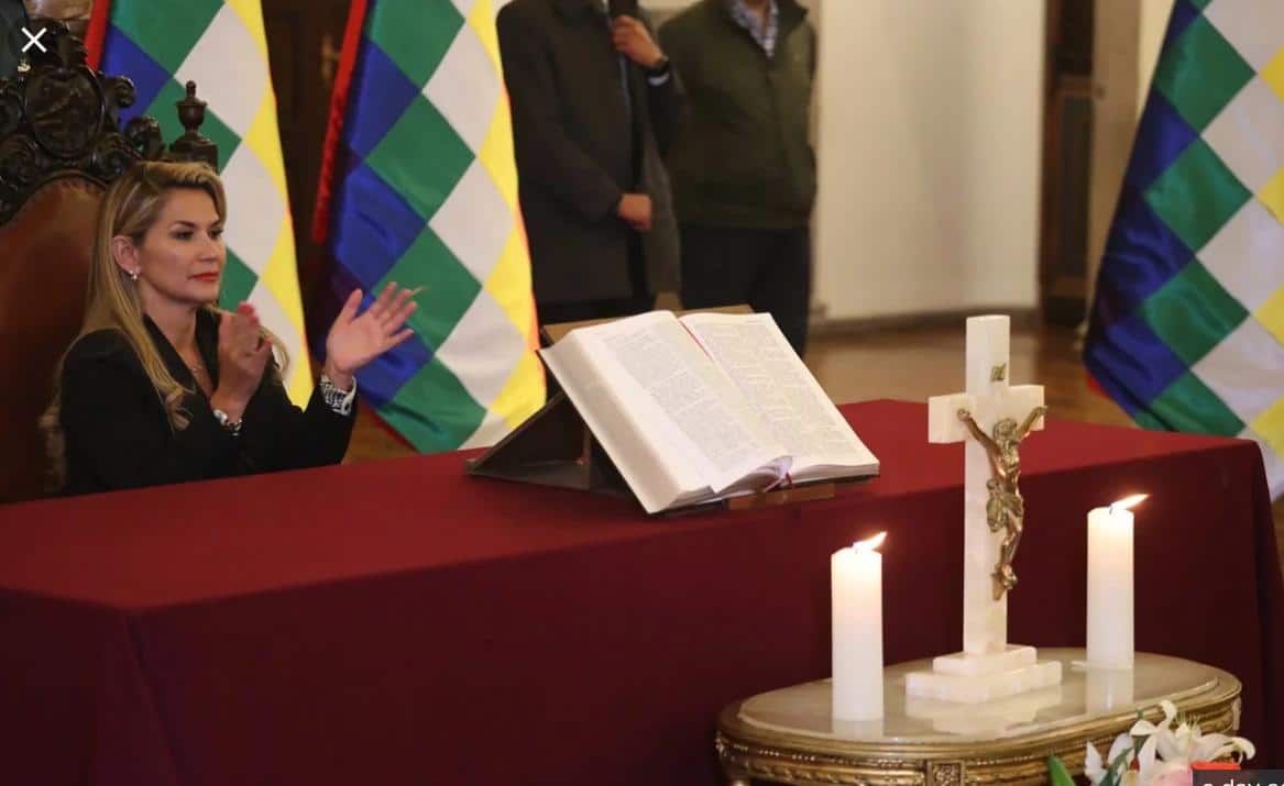 Screenshot at 20-44-32