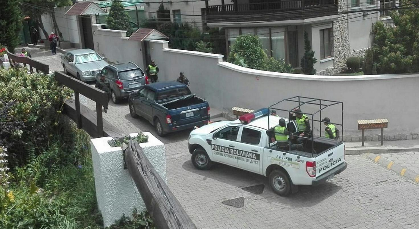 Screenshot at 23-34-44