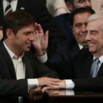 axel-kicillof-junto-al-expresidente-uruguayo-tabare-vazquez-580x382