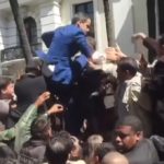 Juan-Guaido-National-Assembly-vote-fence