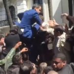 Juan-Guaido-National-Assembly-vote-fence